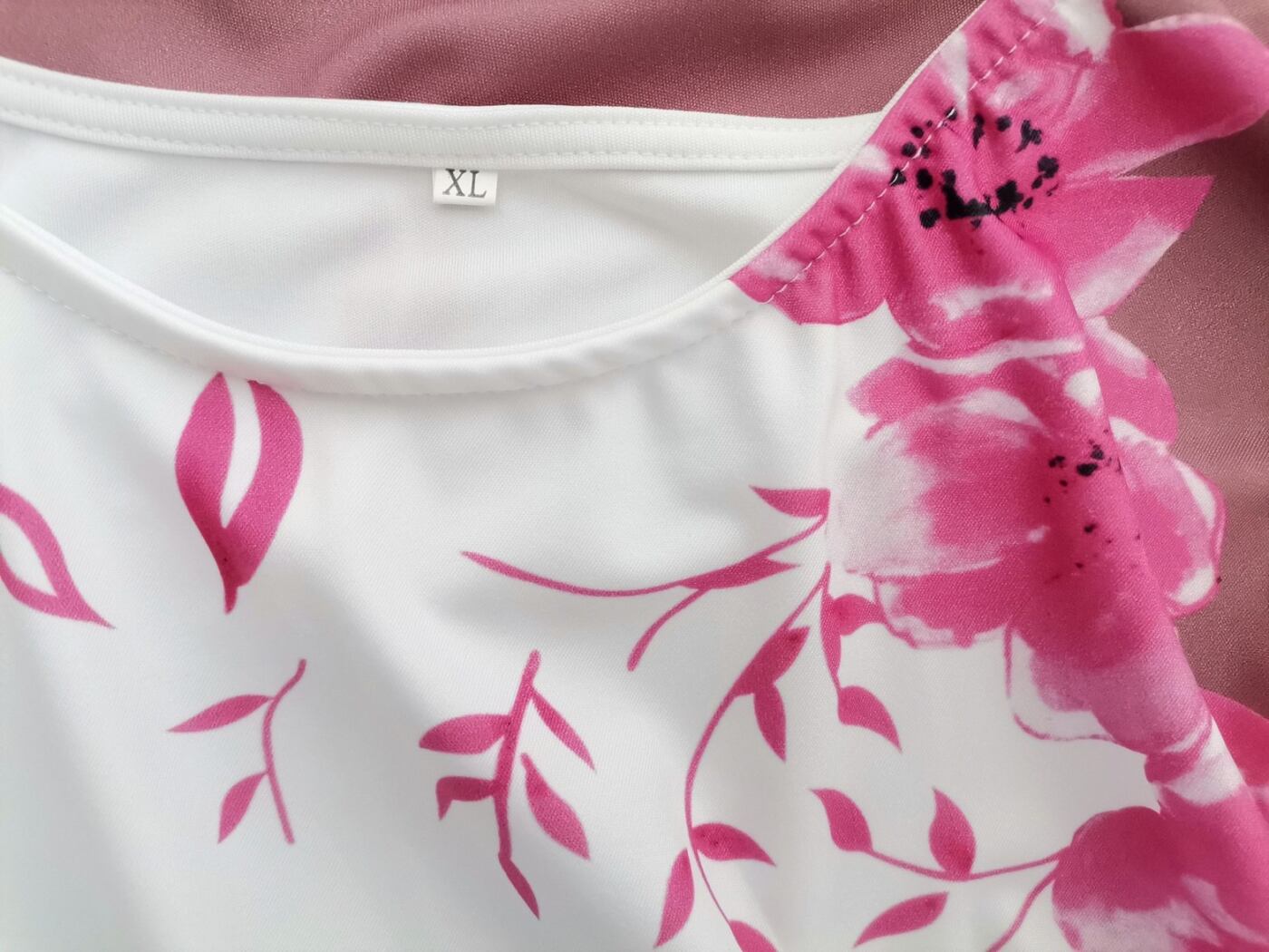 Vintage Rozmiar XL Kolor Różowy Okrągły dekolt Sukienka Bodycon Krótki rękaw Do Kolan