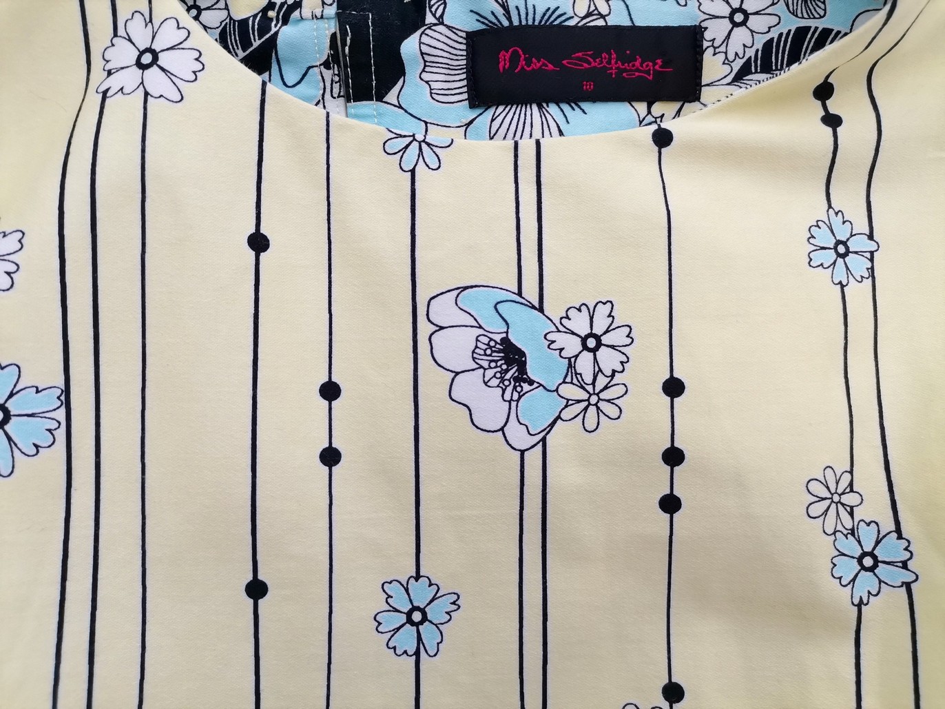 Miss selfridge Rozmiar 10 (36) Kolor Żółty Okrągły dekolt Sukienka Mini Bezrękawnik Krótka Materiał Bawełna Miss selfridge Rozmiar 10 (36) Kolor Żółty Okrągły dekolt Sukienka Mini Bezrękawnik Krótka Materiał Bawełna