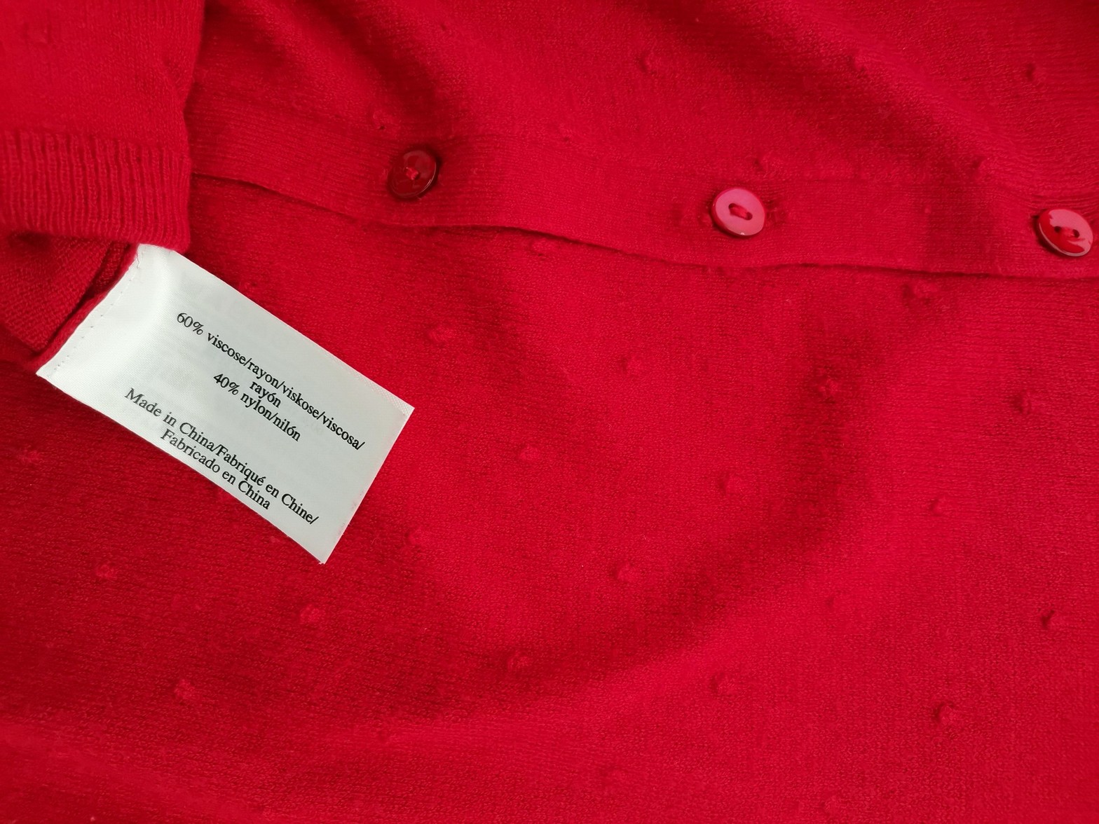 IMG_20220530_130215.jpg Laura ashley Rozmiar 14 (40) Kolor Czerwony Okrągły dekolt Kardigan Zapinany Długi rękaw Materiał Wiskoza Cienka dzianina