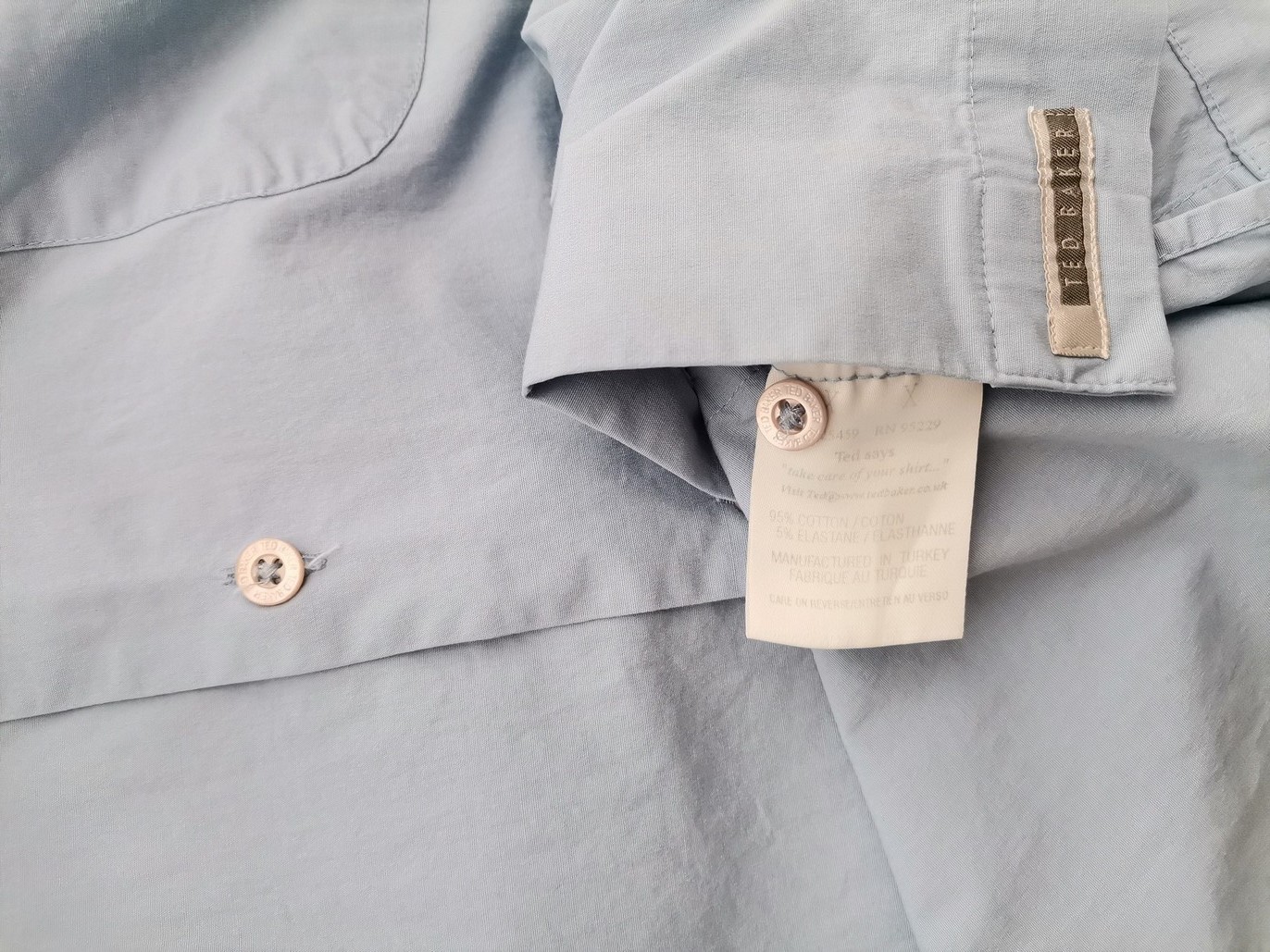 IMG_20220601_112318.jpg Ted Baker Rozmiar 5 (XXL) Kolor Niebieski Kołnierz Męska Koszula Casual Krótki rękaw Materiał Bawełna