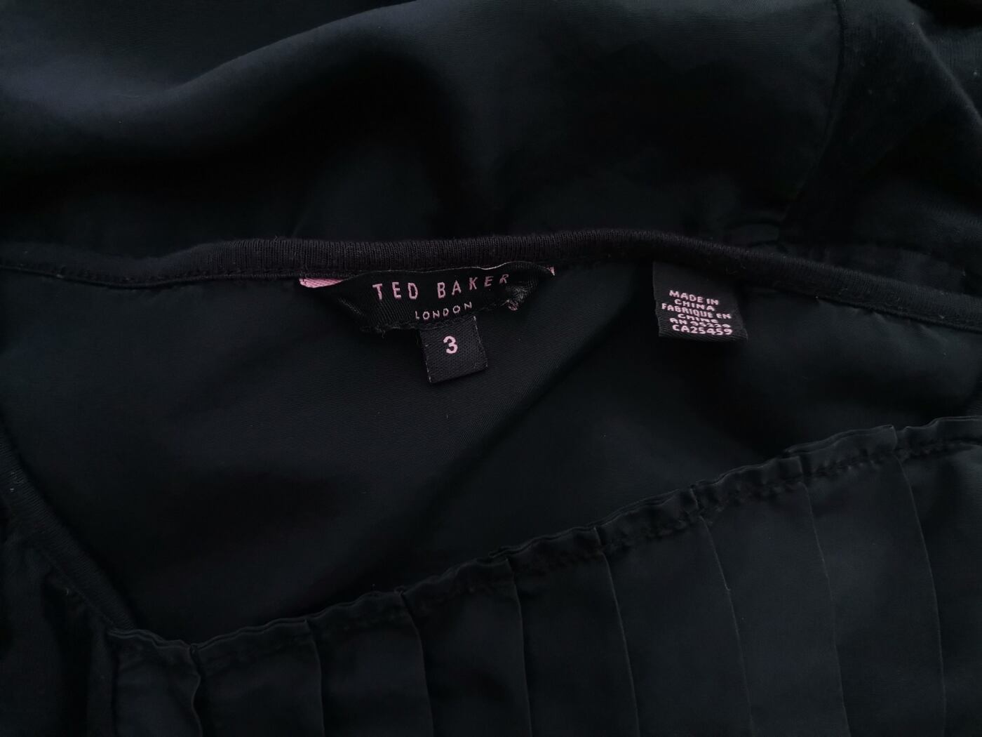 Ted Baker Rozmiar 3 (42) Kolor Czarny Kwadratowy dekolt Tunika Bluzka Krótki rękaw Materiał Wiskoza 100%