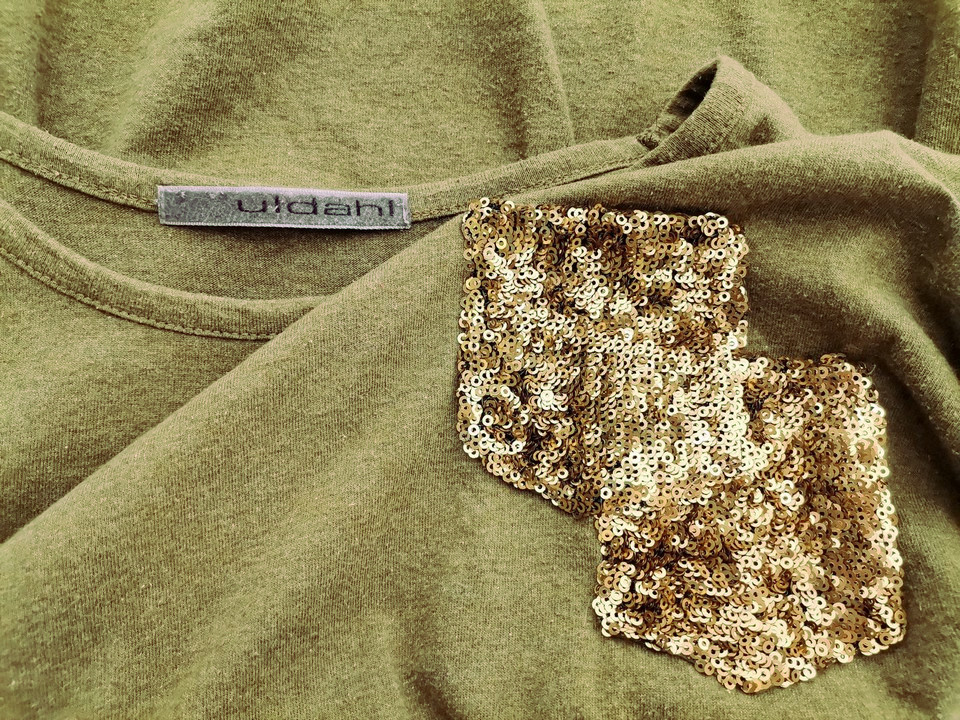 Uldahl Rozmiar L/XL Kolor Zielony Okrągły dekolt Tunika Bluzka Długi rękaw Materiał Bawełna 100% Uldahl Rozmiar L/XL Kolor Zielony Okrągły dekolt Tunika Bluzka Długi rękaw Materiał Bawełna 100%
