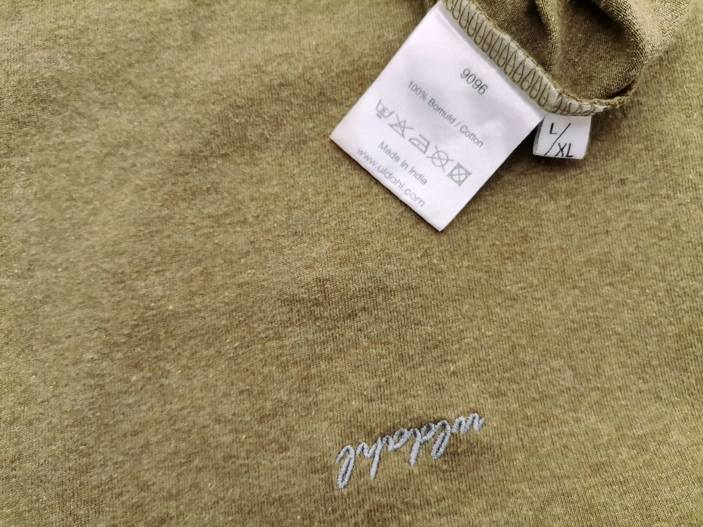 Uldahl Rozmiar L/XL Kolor Zielony Okrągły dekolt Tunika Bluzka Długi rękaw Materiał Bawełna 100% Uldahl Rozmiar L/XL Kolor Zielony Okrągły dekolt Tunika Bluzka Długi rękaw Materiał Bawełna 100%