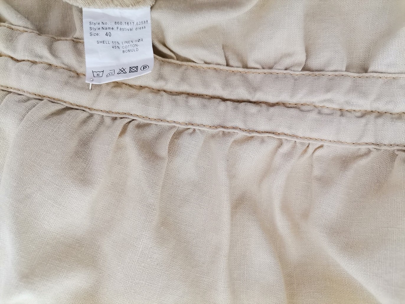 Isay Rozmiar 40 Kolor Kremowy W serek Sukienka A-Line Bezrękawnik Materiał Len Isay Rozmiar 40 Kolor Kremowy W serek Sukienka A-Line Bezrękawnik Materiał Len