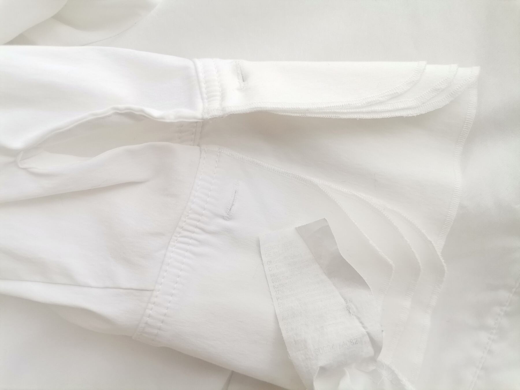 IMG_20220603_120914.jpg Gerry weber Rozmiar 38 Kolor Biały Kołnierz Koszula Zapinana Bluzka Długi rękaw Materiał Bawełna