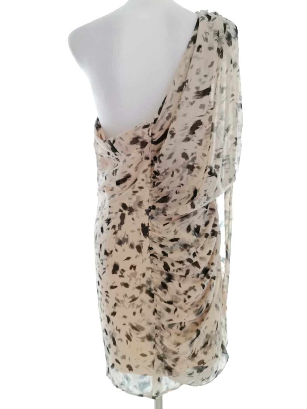 laleen x Rozmiar 14 (36) Kolor Beżowy Na Jedno Ramię Sukienka Bodycon Bezrękawnik Do Kolan laleen x Rozmiar 14 (36) Kolor Beżowy Na Jedno Ramię Sukienka Bodycon Bezrękawnik Do Kolan