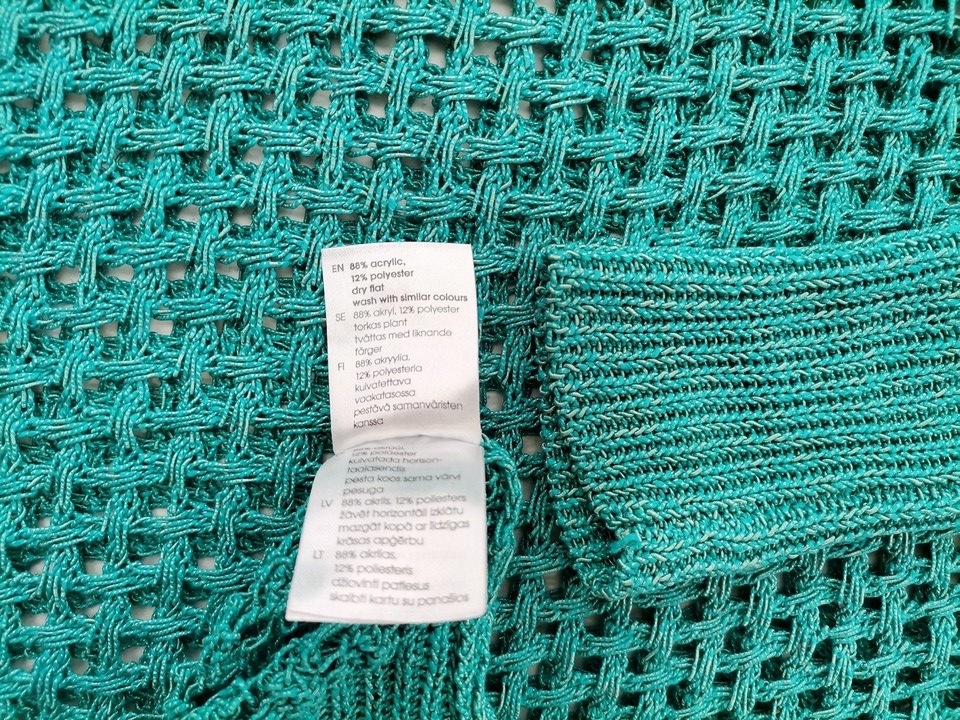 IMG_20220607_130456.jpg Lindex Rozmiar XS Kolor Niebieski Okrągły dekolt Sweter Długi rękaw Materiał Akryl Otwarta dzianina