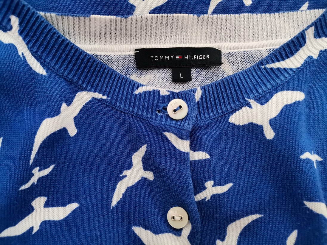 IMG_20220608_130537.jpg Tommy hilfiger Rozmiar L Kolor Niebieski Okrągły dekolt Kardigan Zapinany Długi rękaw Materiał Bawełna 100% Cienka dzianina