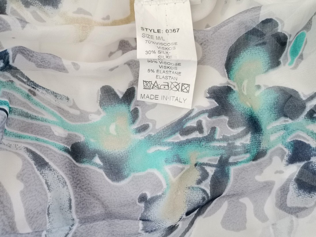 Italy Rozmiar M/L Kolor Biały Okrągły dekolt Tunika Bluzka Krótki rękaw Materiał Wiskoza Italy Rozmiar M/L Kolor Biały Okrągły dekolt Tunika Bluzka Krótki rękaw Materiał Wiskoza