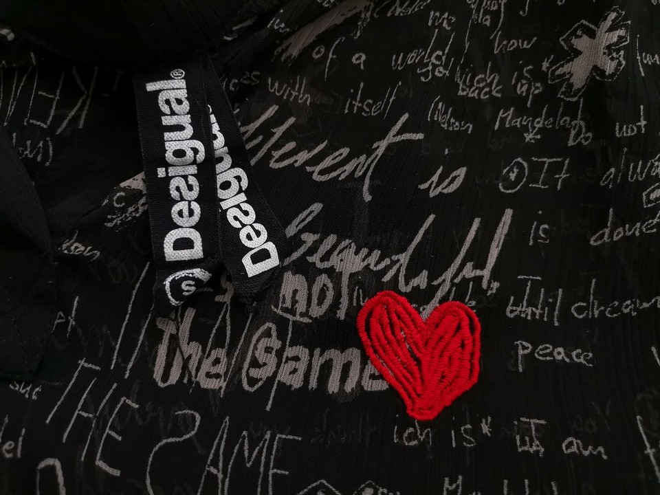 IMG_20220609_121204.jpg DESIGUAL Rozmiar S Kolor Czarny Split Crew Neck Bluzka Długi rękaw