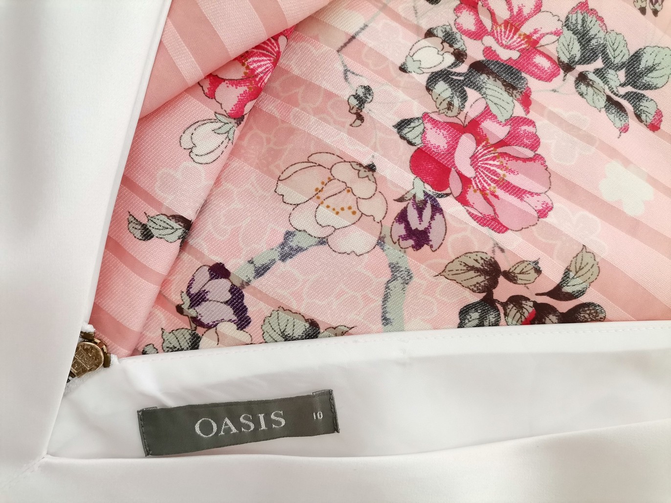 Oasis Rozmiar 10 (36) Kolor Perłowy W serek Sukienka A-Line Bezrękawnik Midi Oasis Rozmiar 10 (36) Kolor Perłowy W serek Sukienka A-Line Bezrękawnik Midi