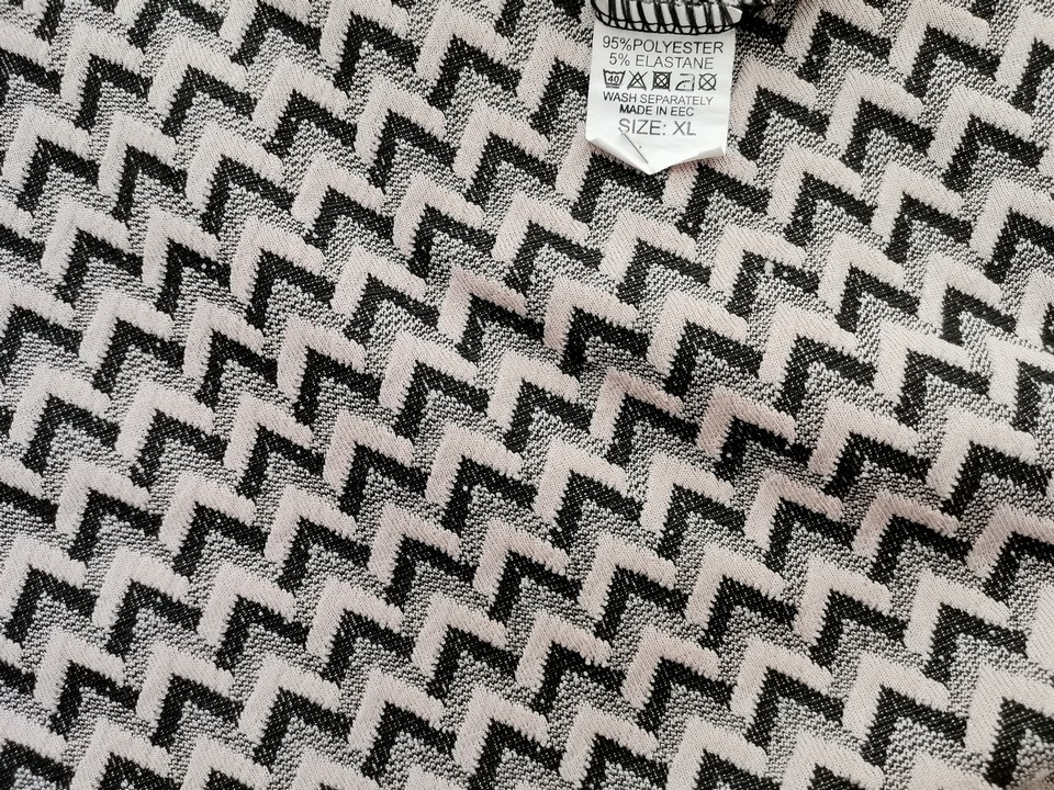 ChaCha Rozmiar XL Kolor Pudrowy Róż Crew Neck Sukienka Prostokątna Długi rękaw Midi ChaCha Rozmiar XL Kolor Pudrowy Róż Crew Neck Sukienka Prostokątna Długi rękaw Midi