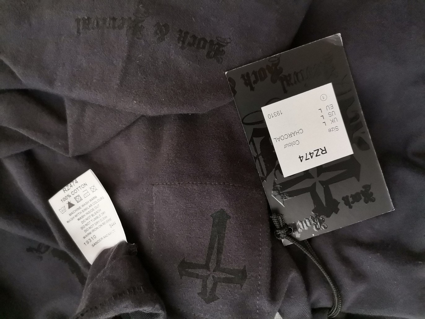 Rozmiar L (44/46) Kolor Czarny Halter Tunika Bluzka Krótki rękaw Materiał Bawełna 100% Rozmiar L (44/46) Kolor Czarny Halter Tunika Bluzka Krótki rękaw Materiał Bawełna 100%