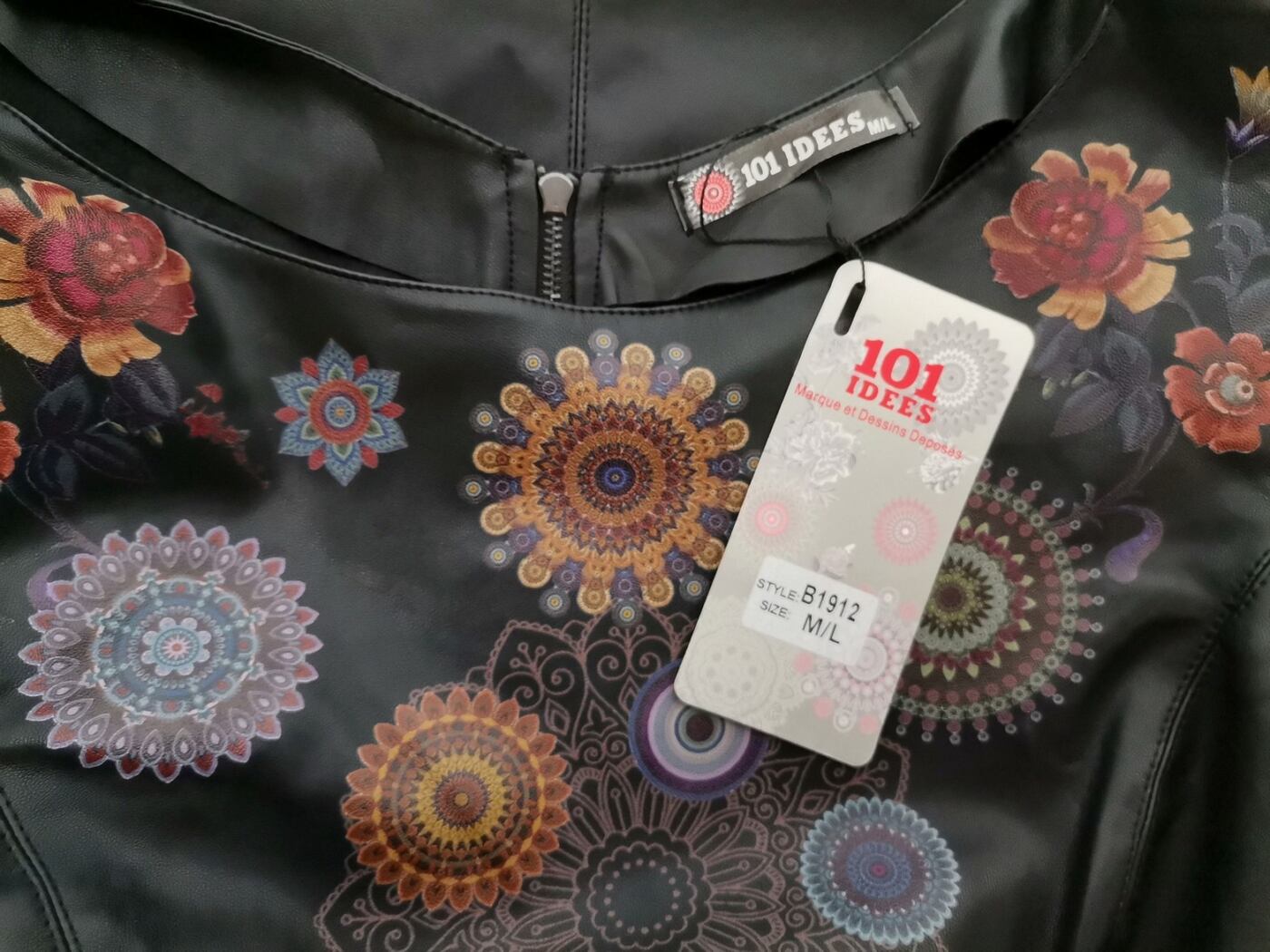 101 Idees Rozmiar M/L Kolor Czarny W łódkę Sukienka Ołówkowa Krótki rękaw Do Kolan 101 Idees Rozmiar M/L Kolor Czarny W łódkę Sukienka Ołówkowa Krótki rękaw Do Kolan