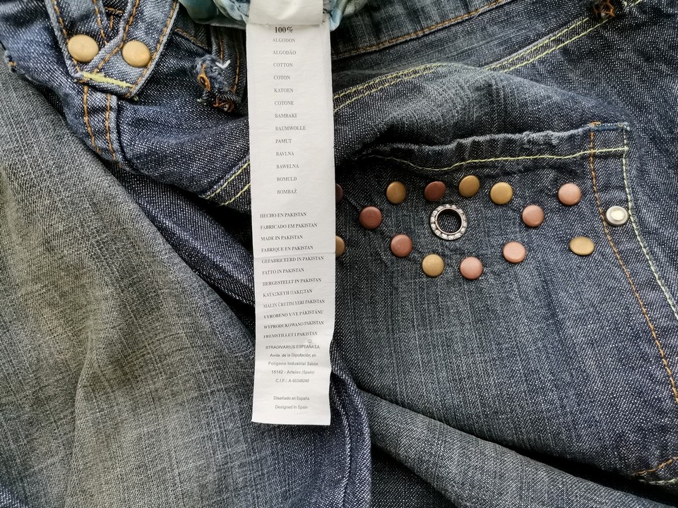 IMG_20220621_121015.jpg Stradivarius Rozmiar 40 Kolor Granatowy Spodnie Jeansy Materiał Bawełna 100%