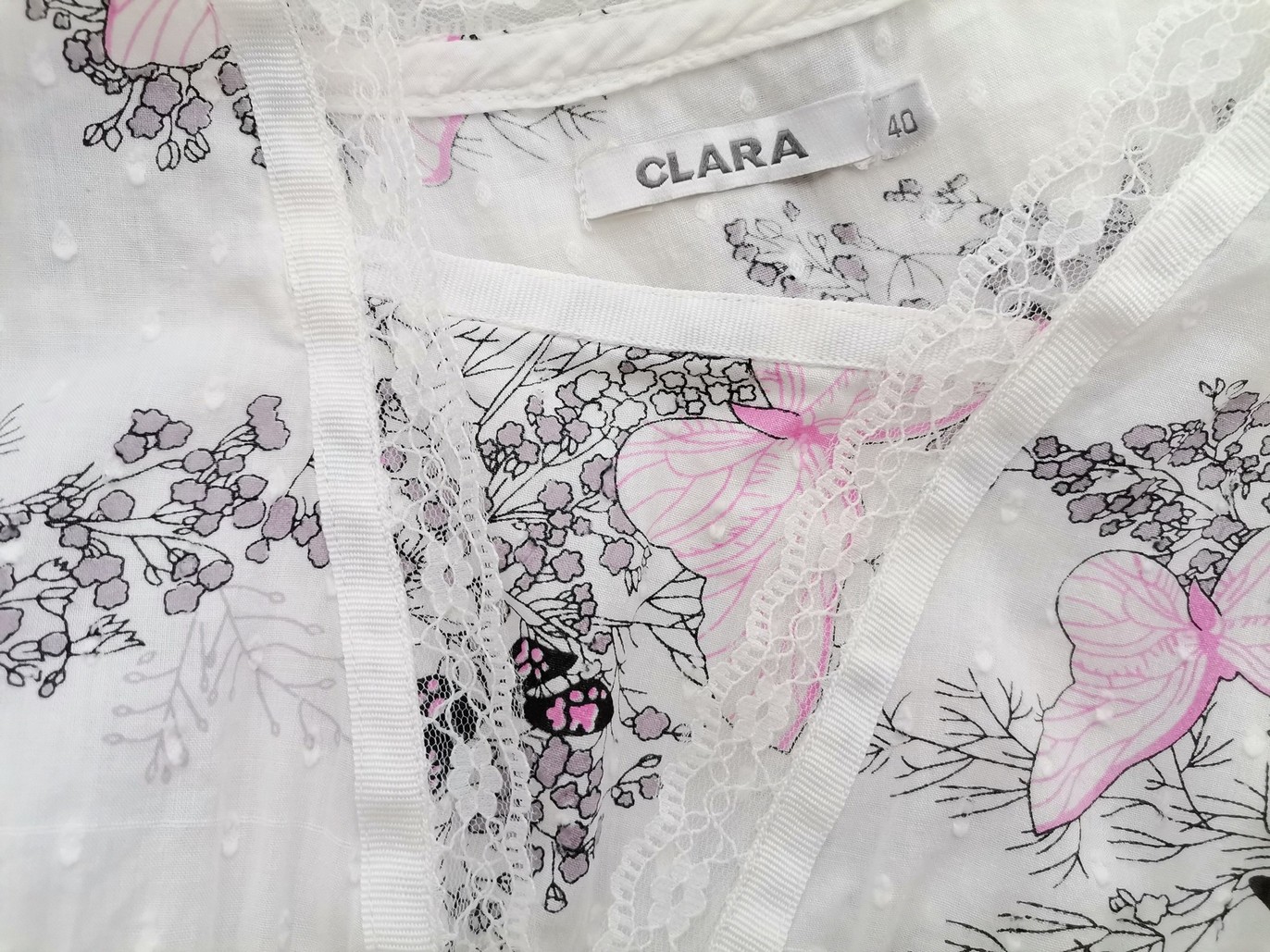Clara Rozmiar 40 Kolor Biały Kwadratowy dekolt Tunika Bluzka Bezrękawnik Materiał Bawełna 100% Clara Rozmiar 40 Kolor Biały Kwadratowy dekolt Tunika Bluzka Bezrękawnik Materiał Bawełna 100%
