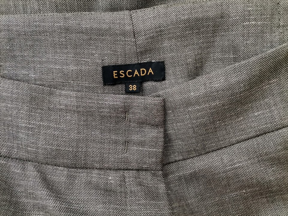 IMG_20220622_113331.jpg Escada Rozmiar 38 Kolor Szary Spodnie Eleganckie Materiał Schurwolle