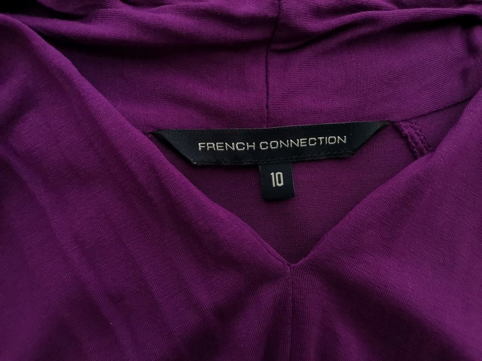 French connection Rozmiar 10 (38) Kolor Fioletowy W serek Sukienka Sweterkowa Krótki rękaw Do Kolan Materiał Wiskoza 100% French connection Rozmiar 10 (38) Kolor Fioletowy W serek Sukienka Sweterkowa Krótki rękaw Do Kolan Materiał Wiskoza 100%