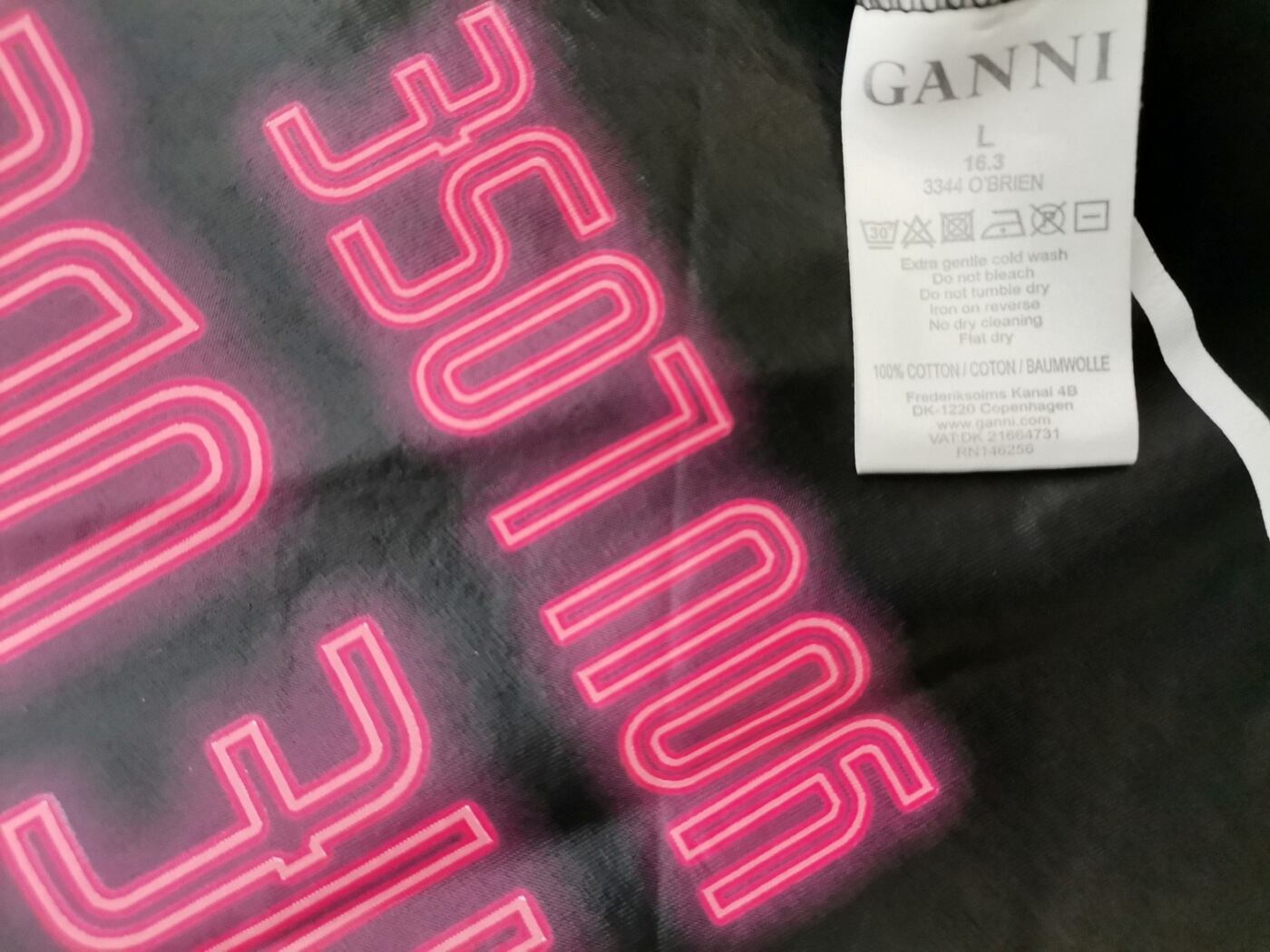 IMG_20220623_133533.jpg Ganni Rozmiar L Kolor Czarny Crew Neck Bluzka Długi rękaw Materiał Bawełna 100%
