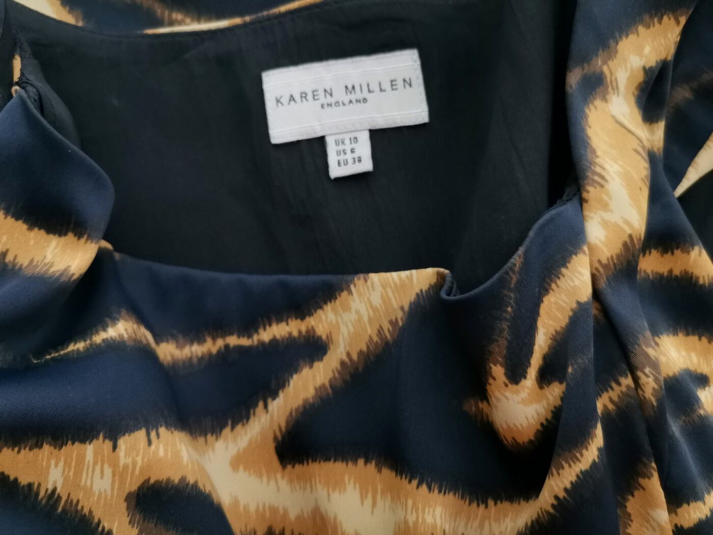 Karen MILLEN Rozmiar 38 (36) Kolor Czarny Kwadratowy dekolt Sukienka Ołówkowa Krótki rękaw Midi Karen MILLEN Rozmiar 38 (36) Kolor Czarny Kwadratowy dekolt Sukienka Ołówkowa Krótki rękaw Midi