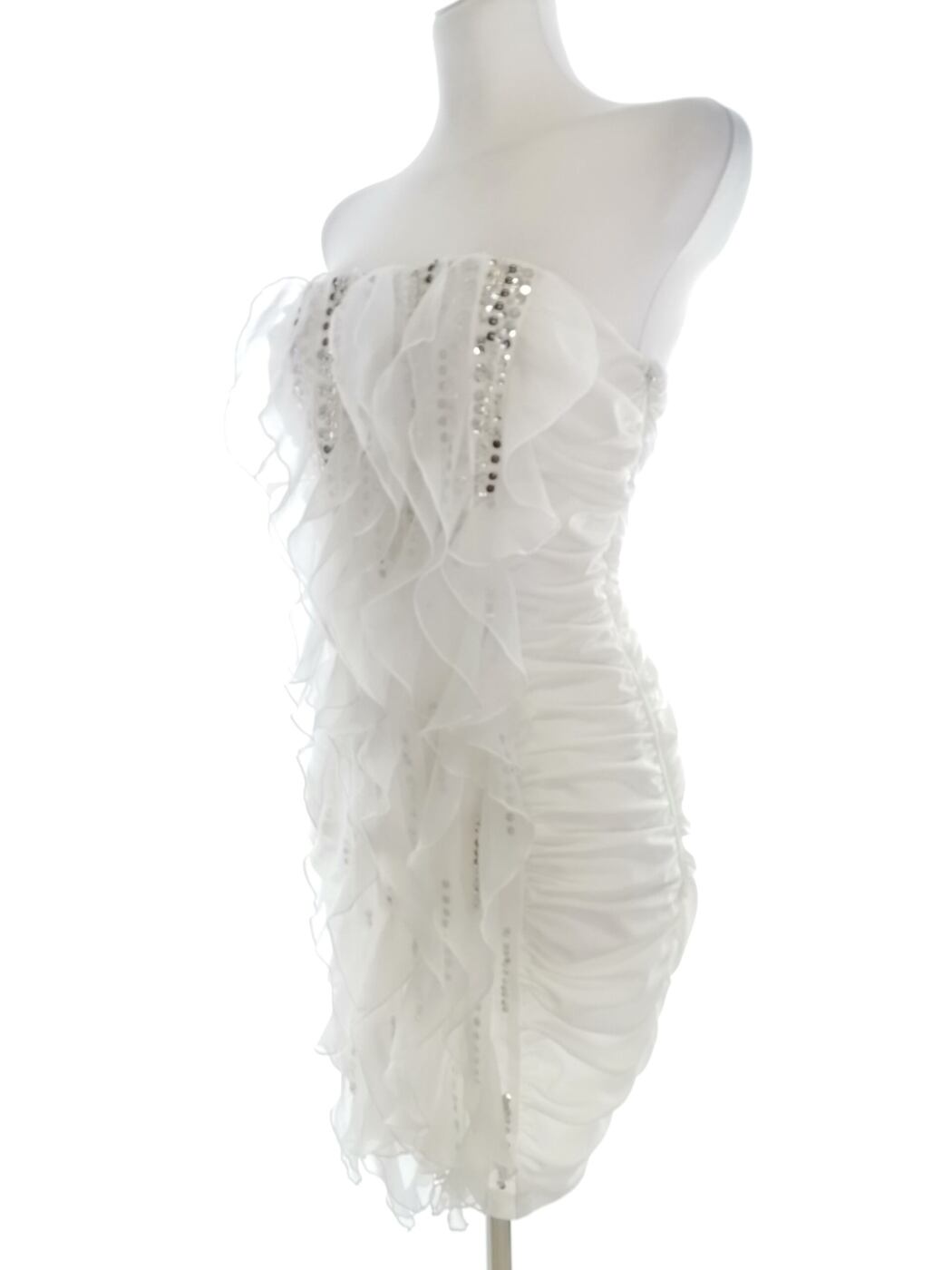 Forever Unique Rozmiar 8 (36) Kolor Biały Odkryte Ramiona Sukienka Bodycon Bezrękawnik Krótka Forever Unique Rozmiar 8 (36) Kolor Biały Odkryte Ramiona Sukienka Bodycon Bezrękawnik Krótka
