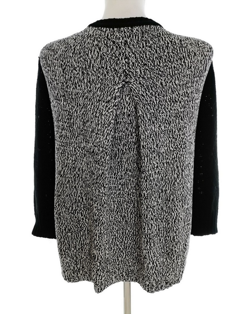 IMG_20220628_140832.jpg Massimo dutti Rozmiar M Kolor Czarny Okrągły dekolt Kardigan Zapinany Rękaw 3/4 Materiał Bawełna 100% Cienka dzianina