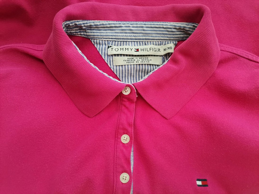 IMG_20220629_113538.jpg Tommy hilfiger Rozmiar XL Kolor Różowy Kołnierz Koszulka Polo Krótki rękaw Materiał Bawełna