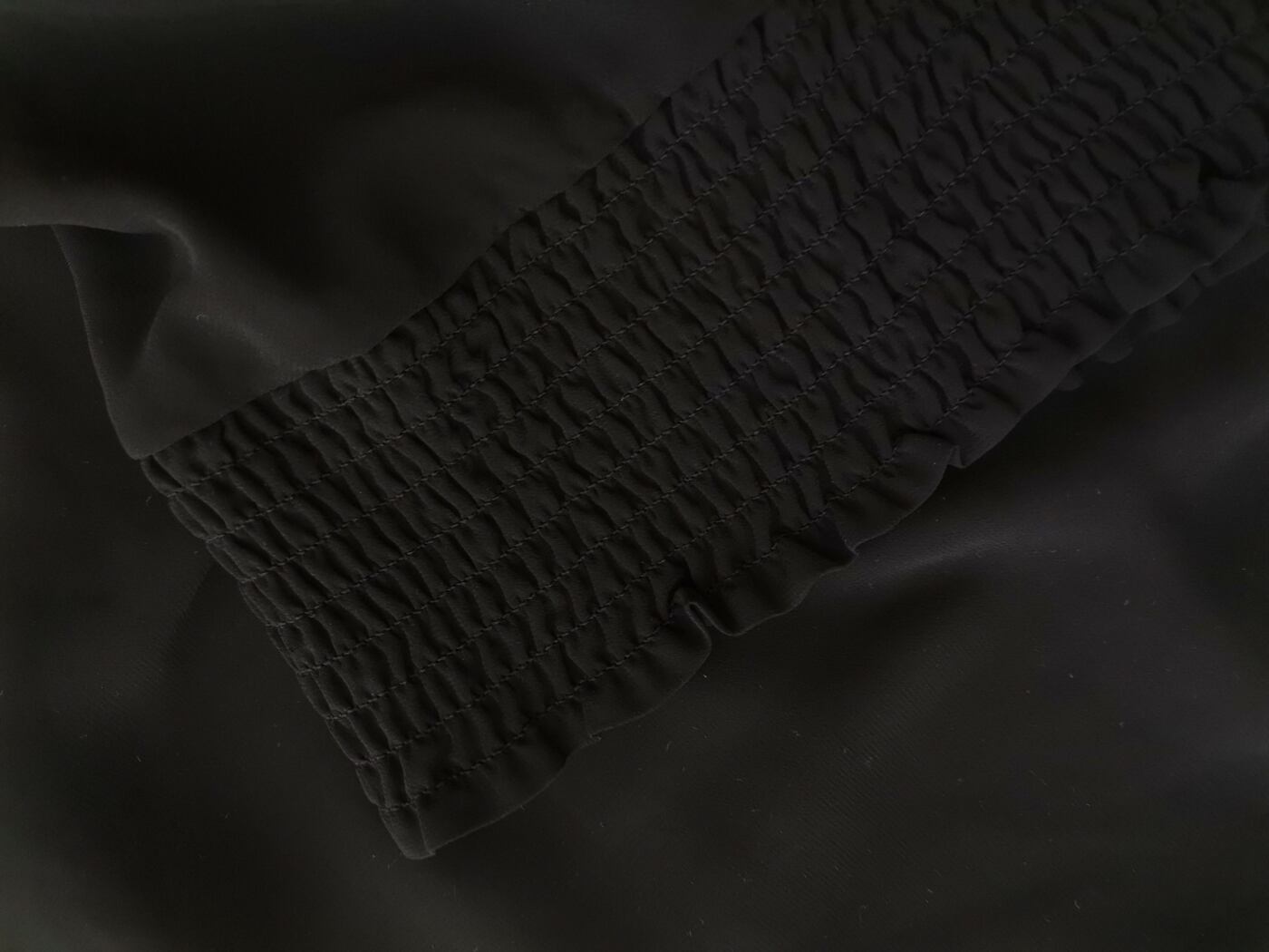 Esprit Rozmiar 38 Kolor Czarny Drapowany dekolt Tunika Bluzka Krótki rękaw Esprit Rozmiar 38 Kolor Czarny Drapowany dekolt Tunika Bluzka Krótki rękaw