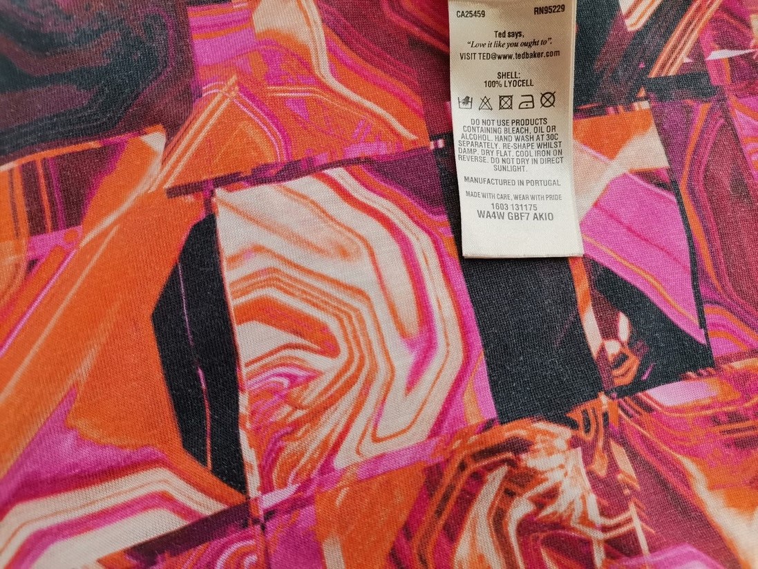 IMG_20220706_140433.jpg Ted Baker Rozmiar 1 (42) Kolor Różowy Okrągły dekolt Bluzka Krótki rękaw Materiał Lyocell 100%