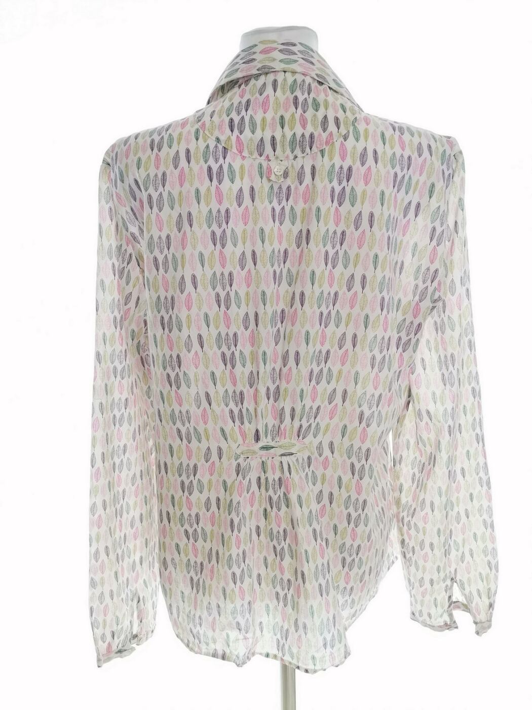 IMG_20220706_141208.jpg Laura ashley Rozmiar 16 (42) Kolor Różowy Kołnierz Bluzka Długi rękaw Materiał Bawełna 100%