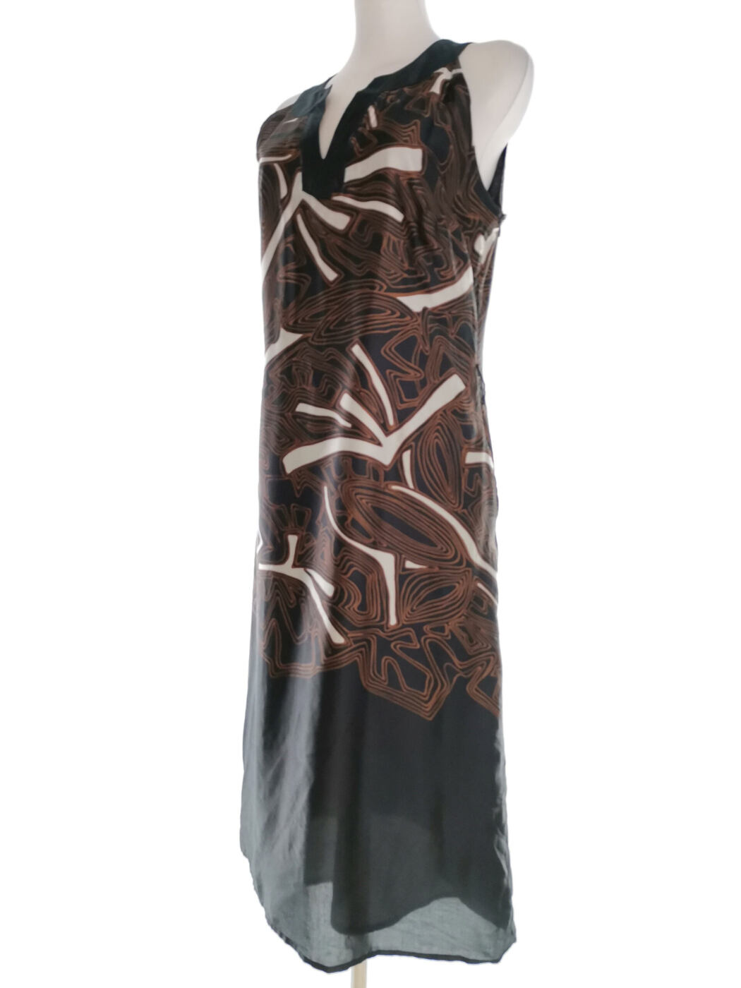 Steilmann Rozmiar 40 Kolor Czarny Split Crew Neck Sukienka Maxi Bezrękawnik Długa Materiał Bawełna Steilmann Rozmiar 40 Kolor Czarny Split Crew Neck Sukienka Maxi Bezrękawnik Długa Materiał Bawełna