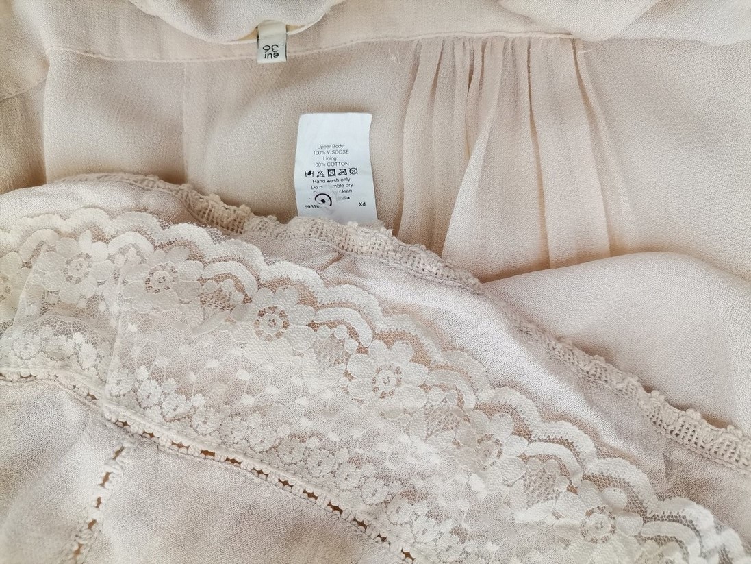 River island Rozmiar 10 (36) Kolor Kremowy Kwadratowy dekolt Tunika Bluzka Długi rękaw Materiał Wiskoza 100%