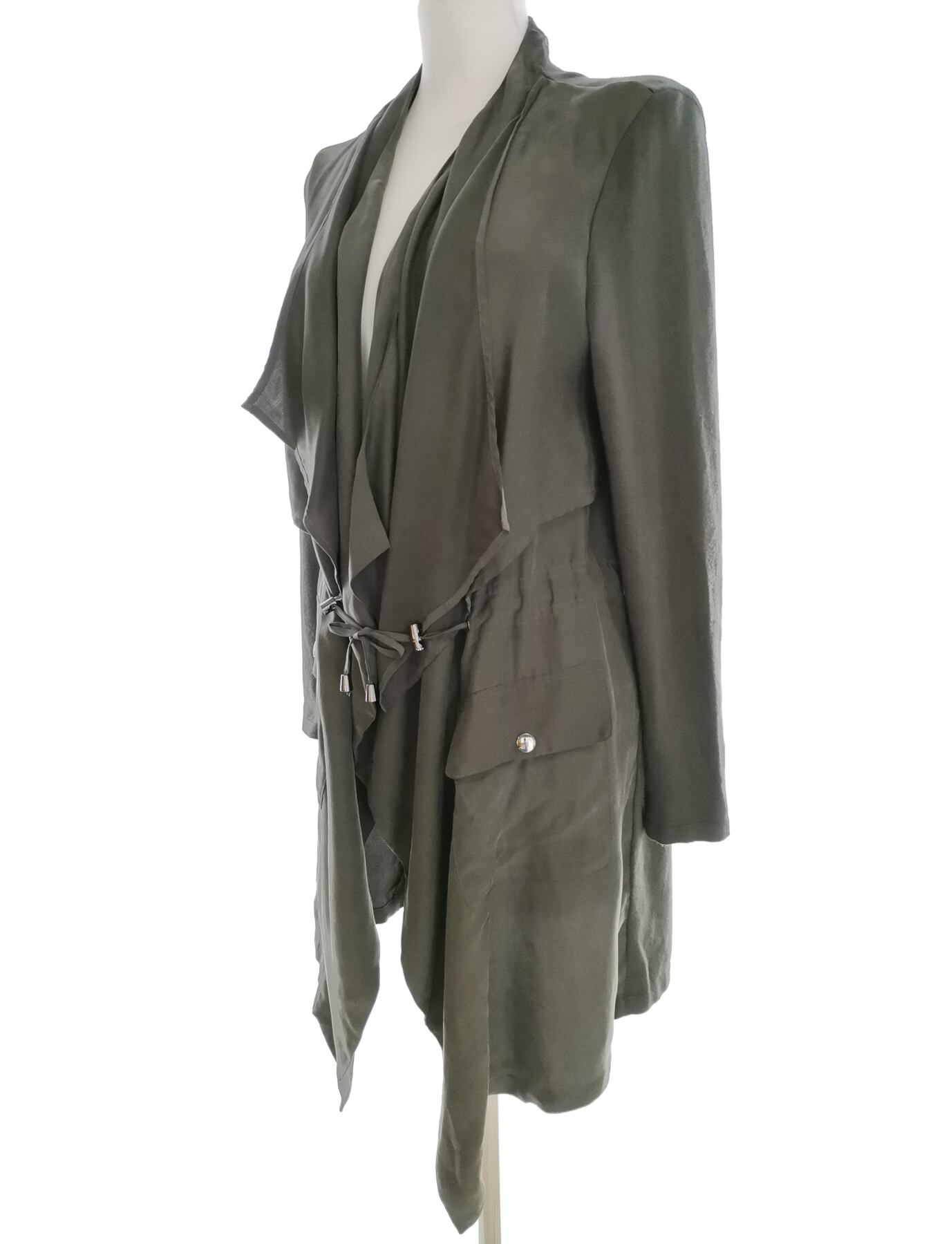 IMG_20220708_125223.jpg Mint Velvet Rozmiar 10 (38) Kolor Khaki W serek Długi Kardigan Płaszcz Wiązany Długi rękaw Materiał Lyocell Cienka dzianina