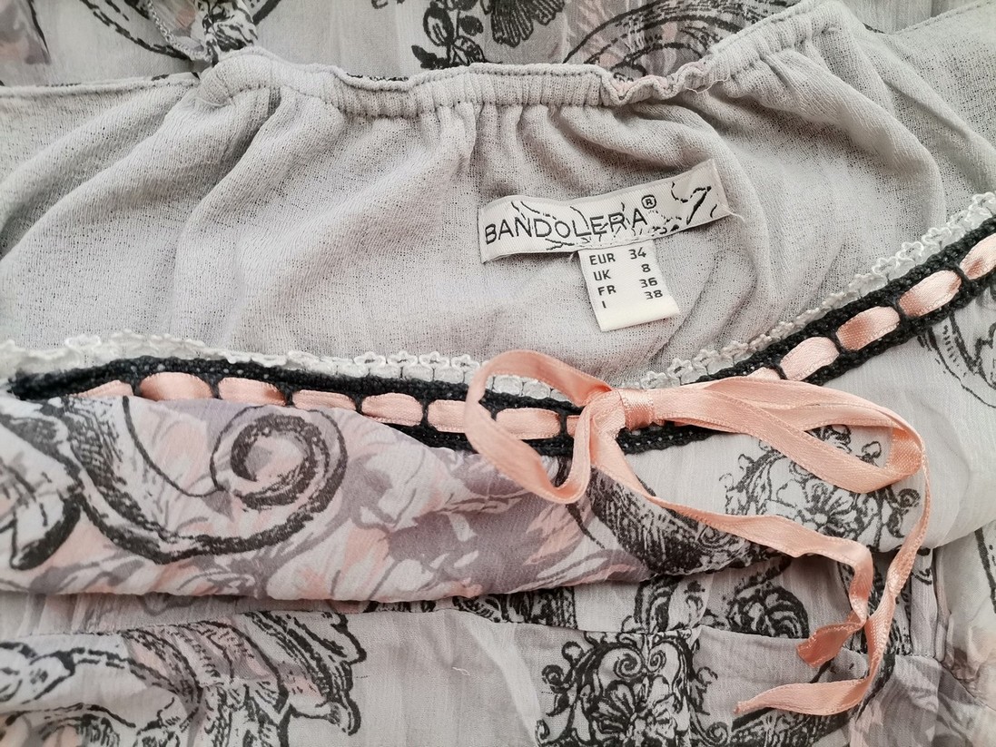 BANDOLERA Rozmiar 34 Kolor Szary Kwadratowy dekolt Sukienka A-Line Bezrękawnik Midi BANDOLERA Rozmiar 34 Kolor Szary Kwadratowy dekolt Sukienka A-Line Bezrękawnik Midi