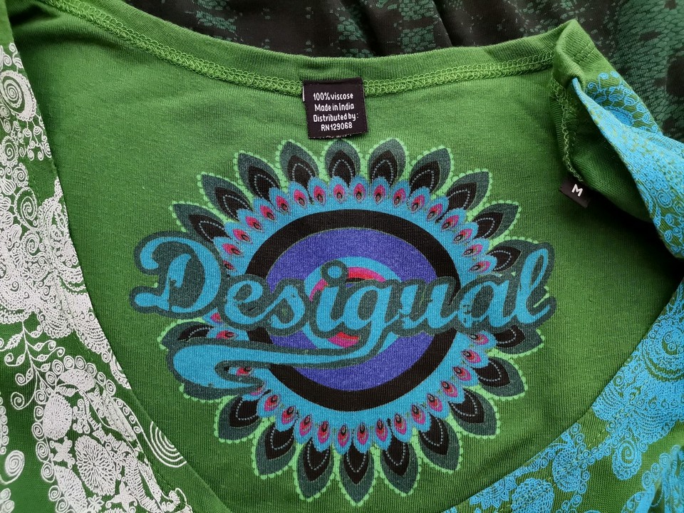 DESIGUAL Rozmiar M Kolor Zielony Okrągły dekolt Sukienka A-Line Krótki rękaw Midi Materiał Wiskoza 100%