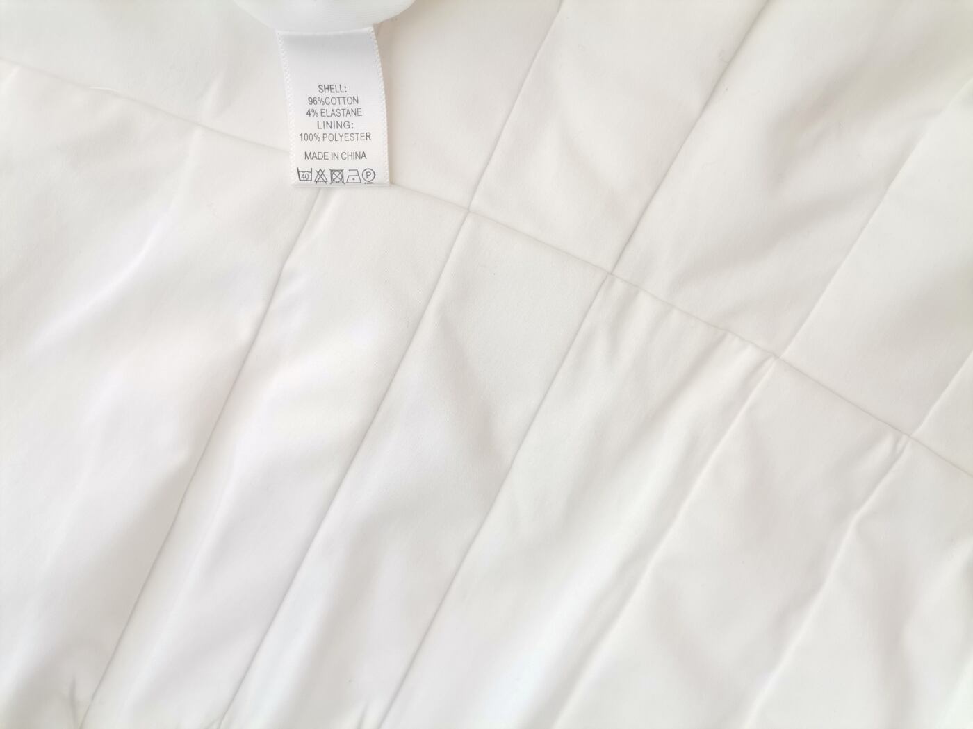 Oasis Rozmiar 10 (36) Kolor Biały Okrągły dekolt Sukienka A-Line Bezrękawnik Do Kolan Materiał Bawełna Oasis Rozmiar 10 (36) Kolor Biały Okrągły dekolt Sukienka A-Line Bezrękawnik Do Kolan Materiał Bawełna