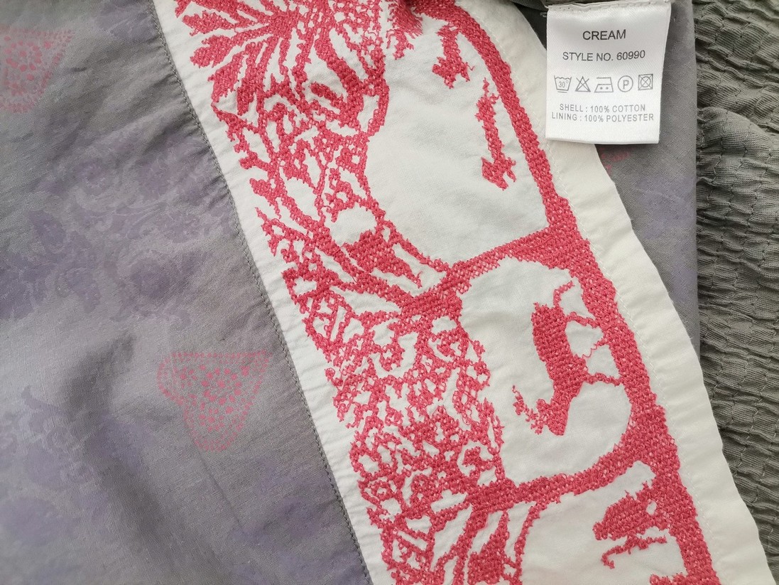 Cream Rozmiar 40 Kolor Szary Okrągły dekolt Sukienka A-Line Długi rękaw Midi Materiał Bawełna 100% Cream Rozmiar 40 Kolor Szary Okrągły dekolt Sukienka A-Line Długi rękaw Midi Materiał Bawełna 100%