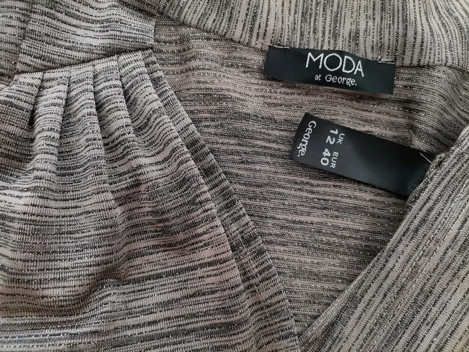 IMG_20220718_114816.jpg Moda at George Rozmiar 12 (40) Kolor Brązowy W serek Długi Kardigan Wiązany Rękaw 3/4 Cienka dzianina