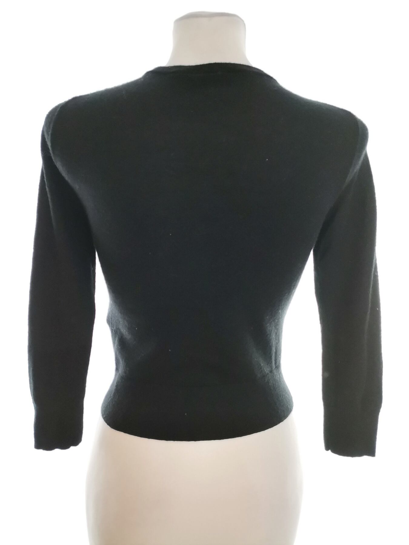 IMG_20220720_103936.jpg L.K. BENNETT Rozmiar XS Kolor Czarny Crew Neck Kardigan Zapinany Rękaw 3/4 Materiał Wełna 100% Cienka dzianina