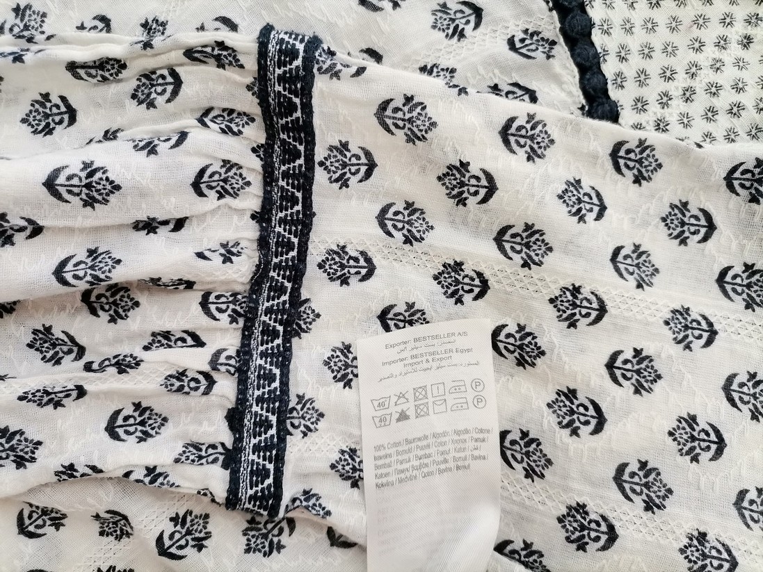 Only Rozmiar 36 Kolor Biały Keyhole Crew Neck Bluzka Rękaw 3/4 Materiał Bawełna 100%