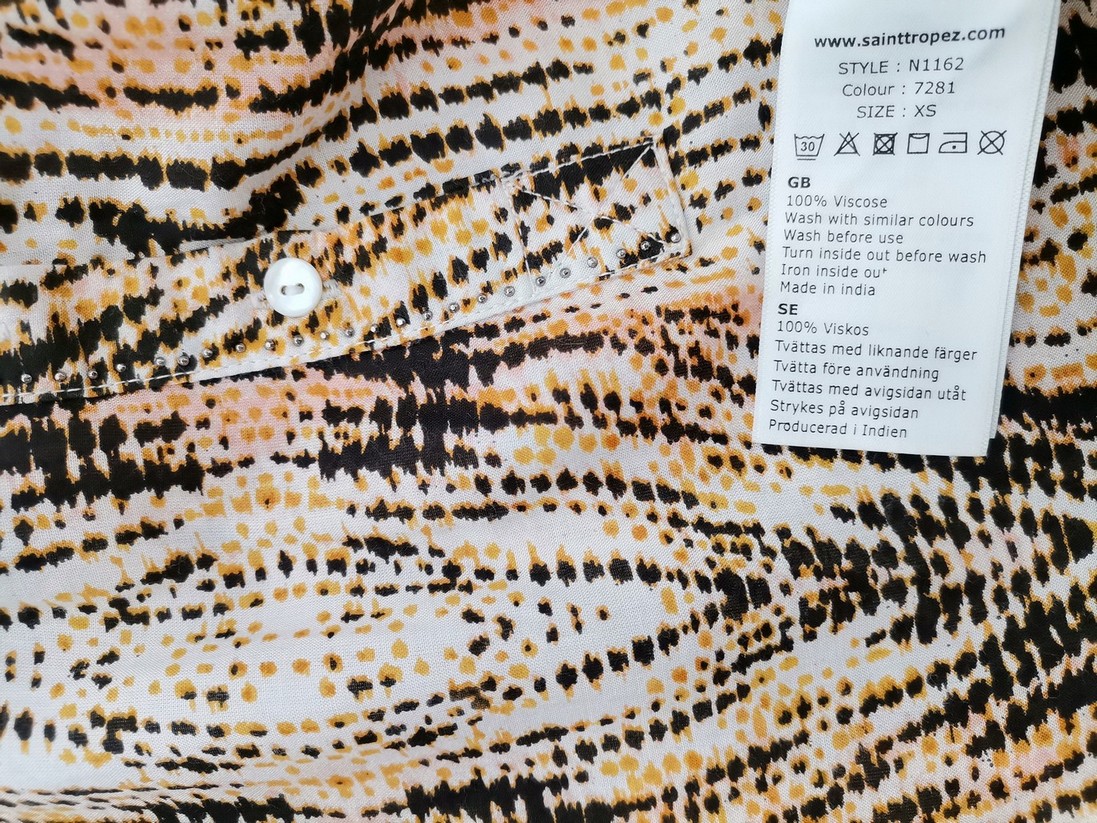 IMG_20220721_120552.jpg Saint tropez Rozmiar XS Kolor Żółty Panterka Kołnierz Bluzka Zapinana Bezrękawnik Materiał Wiskoza 100%