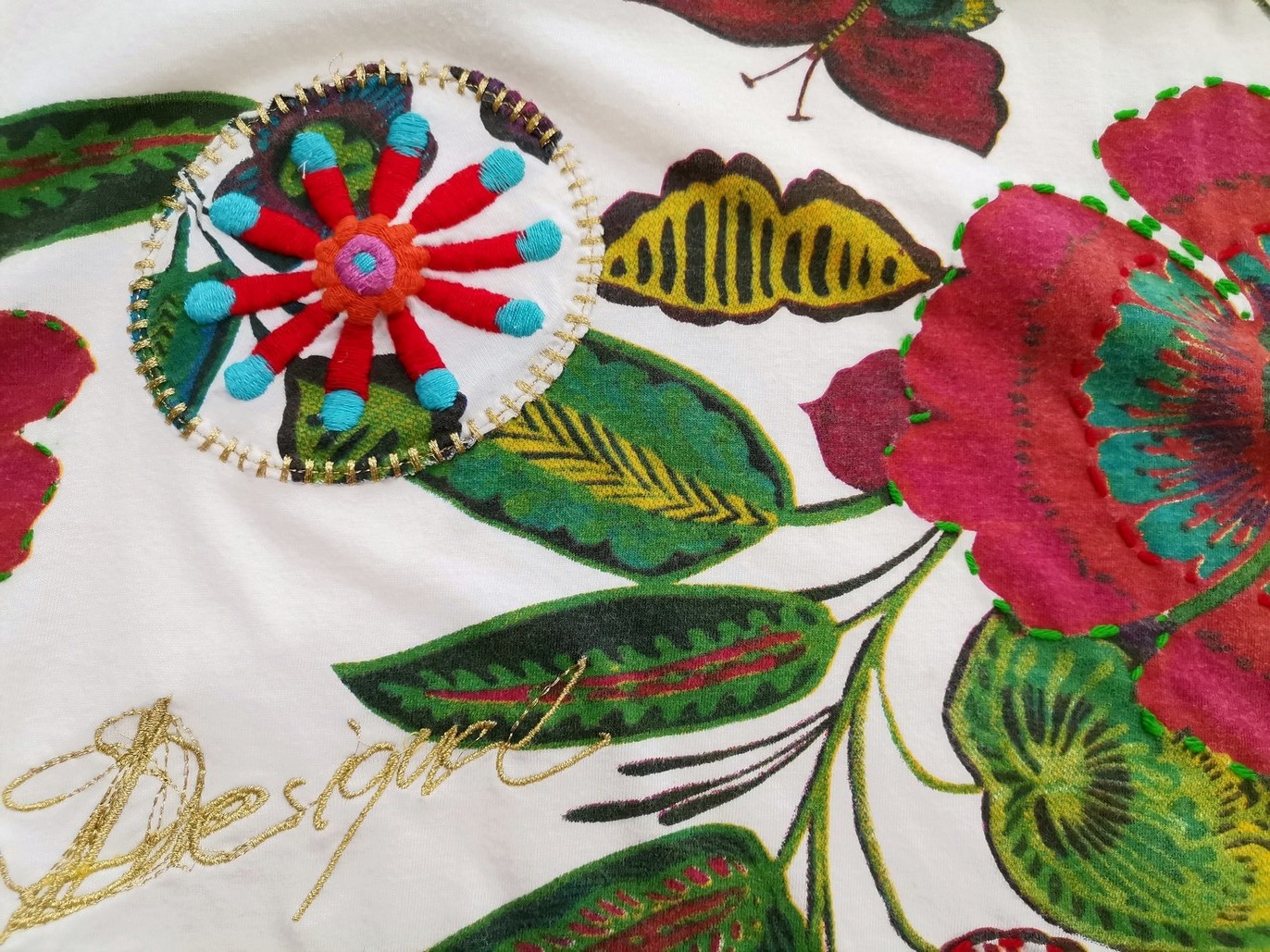 DESIGUAL Rozmiar M Kolor Biały W serek Tunika Bluzka Bezrękawnik