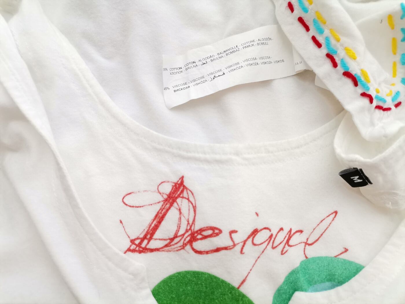 DESIGUAL Rozmiar M Kolor Biały Geometryczny Dekolt U Tunika Bluzka Bezrękawnik Materiał Bawełna DESIGUAL Rozmiar M Kolor Biały Geometryczny Dekolt U Tunika Bluzka Bezrękawnik Materiał Bawełna