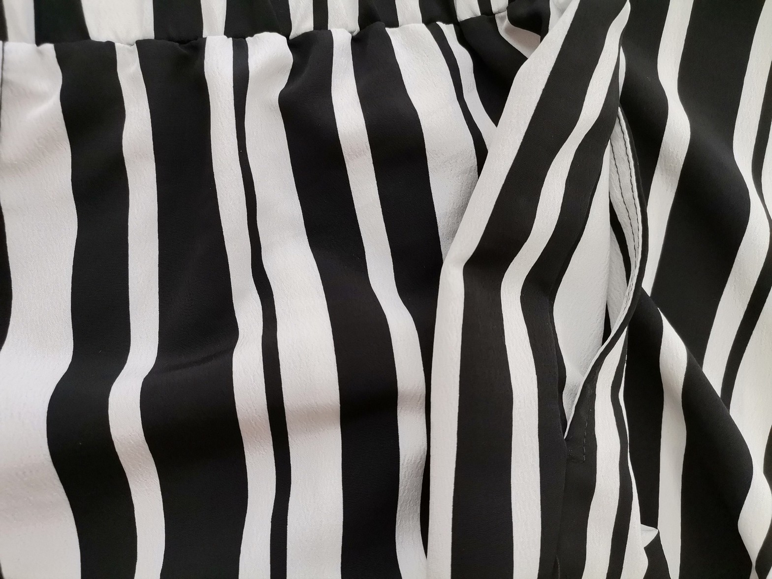 Vintage Rozmiar 42/44 Kolor Czarny Pasy Spodnie Eleganckie