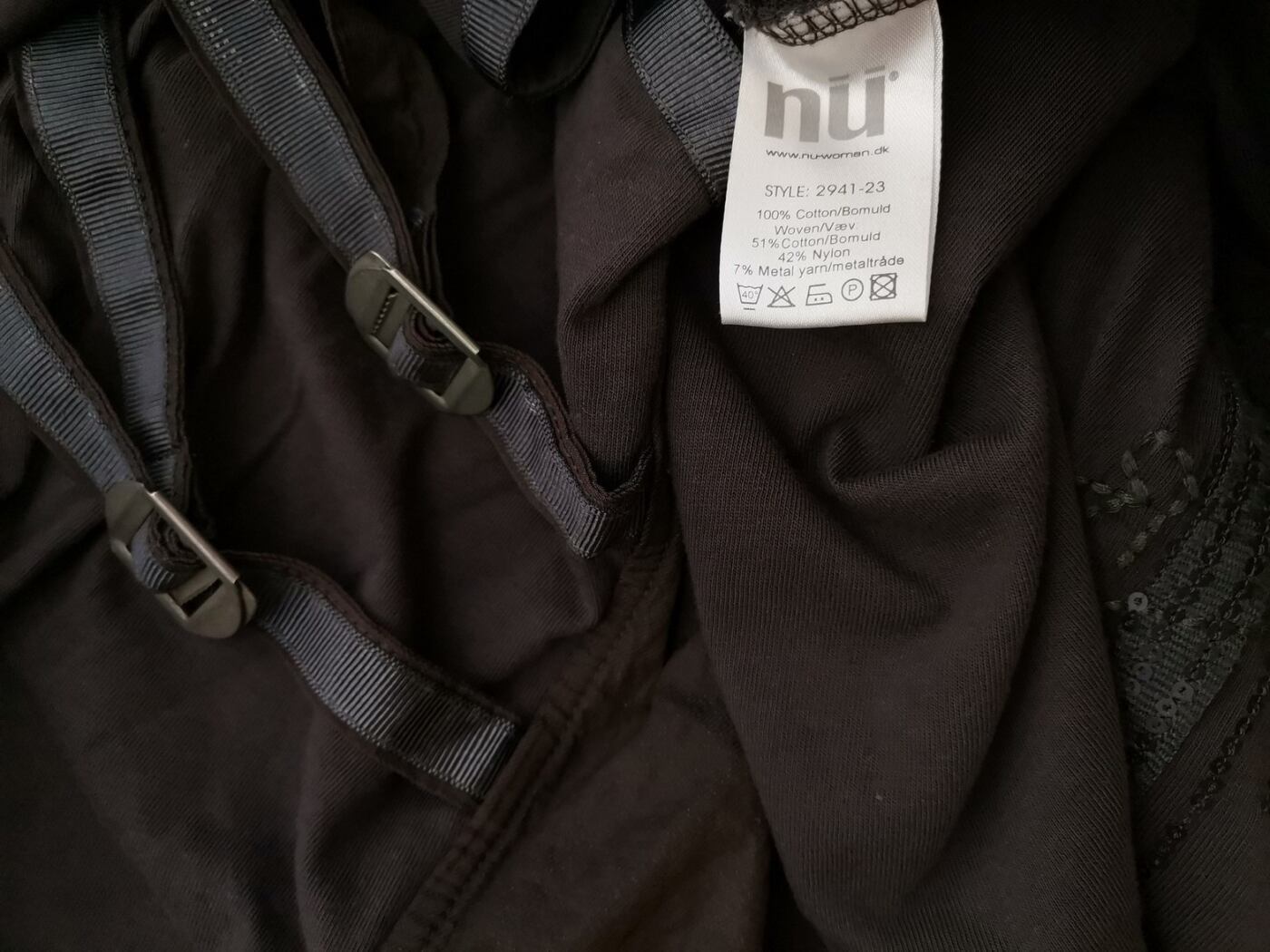 Nu by staff Rozmiar M Kolor Brązowy Kwadratowy dekolt Sukienka Maxi Bezrękawnik Długa Materiał Bawełna 100% Nu by staff Rozmiar M Kolor Brązowy Kwadratowy dekolt Sukienka Maxi Bezrękawnik Długa Materiał Bawełna 100%