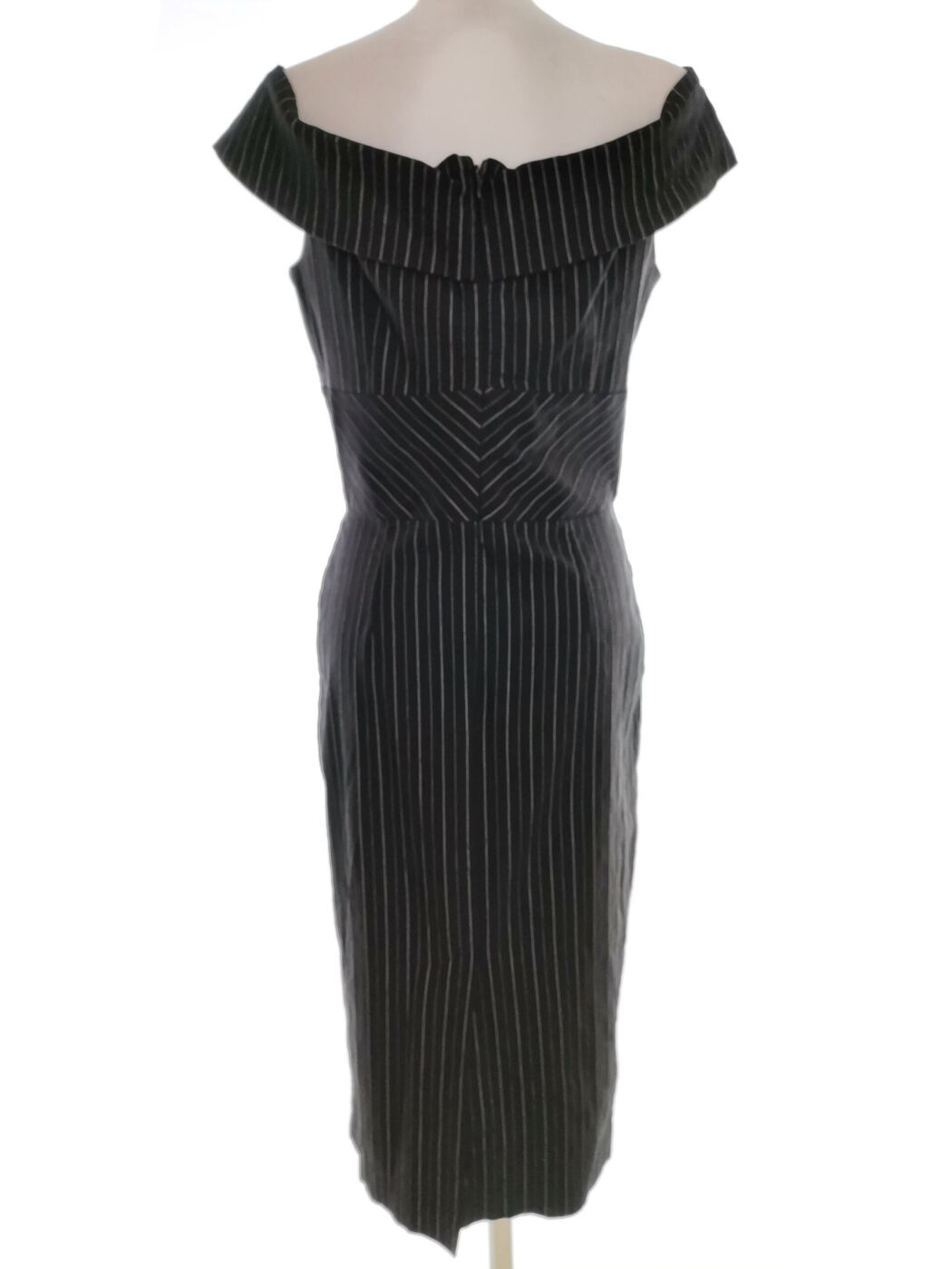 So Couture! Rozmiar 12 (40) Kolor Czarny Pasy Odkryte Ramiona Sukienka Ołówkowa Krótki rękaw Midi Materiał Wiskoza So Couture! Rozmiar 12 (40) Kolor Czarny Pasy Odkryte Ramiona Sukienka Ołówkowa Krótki rękaw Midi Materiał Wiskoza