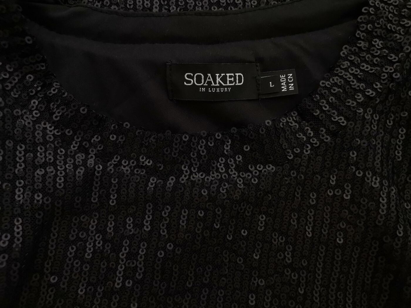 IMG_20220726_121956.jpg Soaked in luxury Rozmiar L Kolor Czarny Crew Neck Bluzka Krótki rękaw