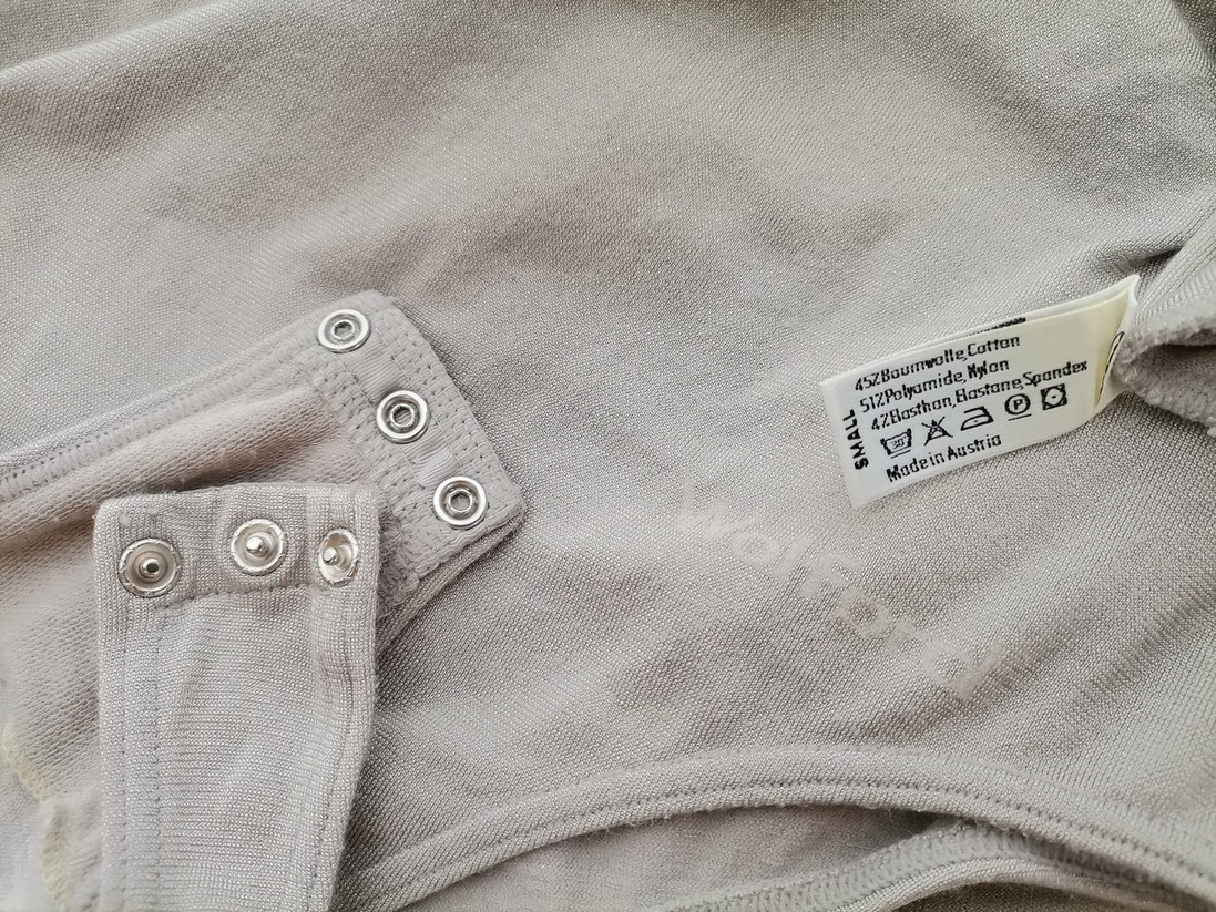 IMG_20220727_144053.jpg Wolford Rozmiar S Kolor Szary Golf Bluzka Top na ramiączka Długi rękaw Materiał Bawełna