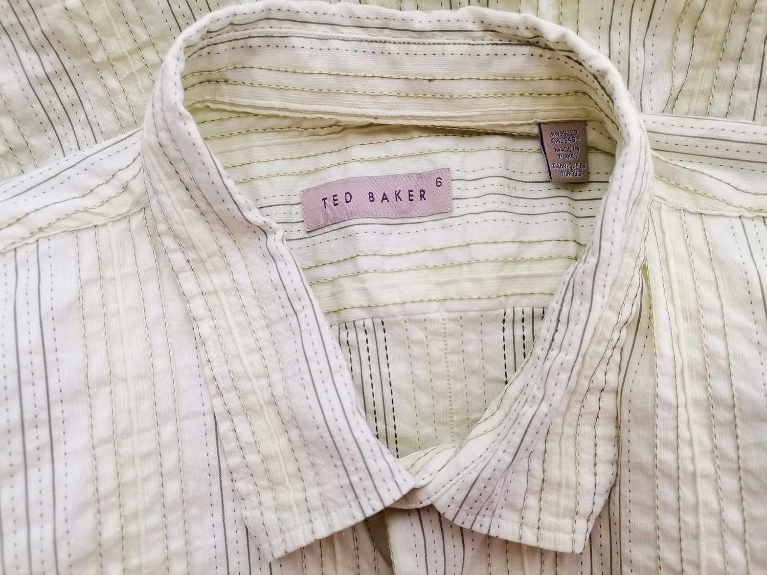 IMG_20220802_104705.jpg Ted Baker Rozmiar 6 (XXL) Kolor Seledynowy Pasy Kołnierz Męska Koszula Casual Krótki rękaw Materiał Bawełna