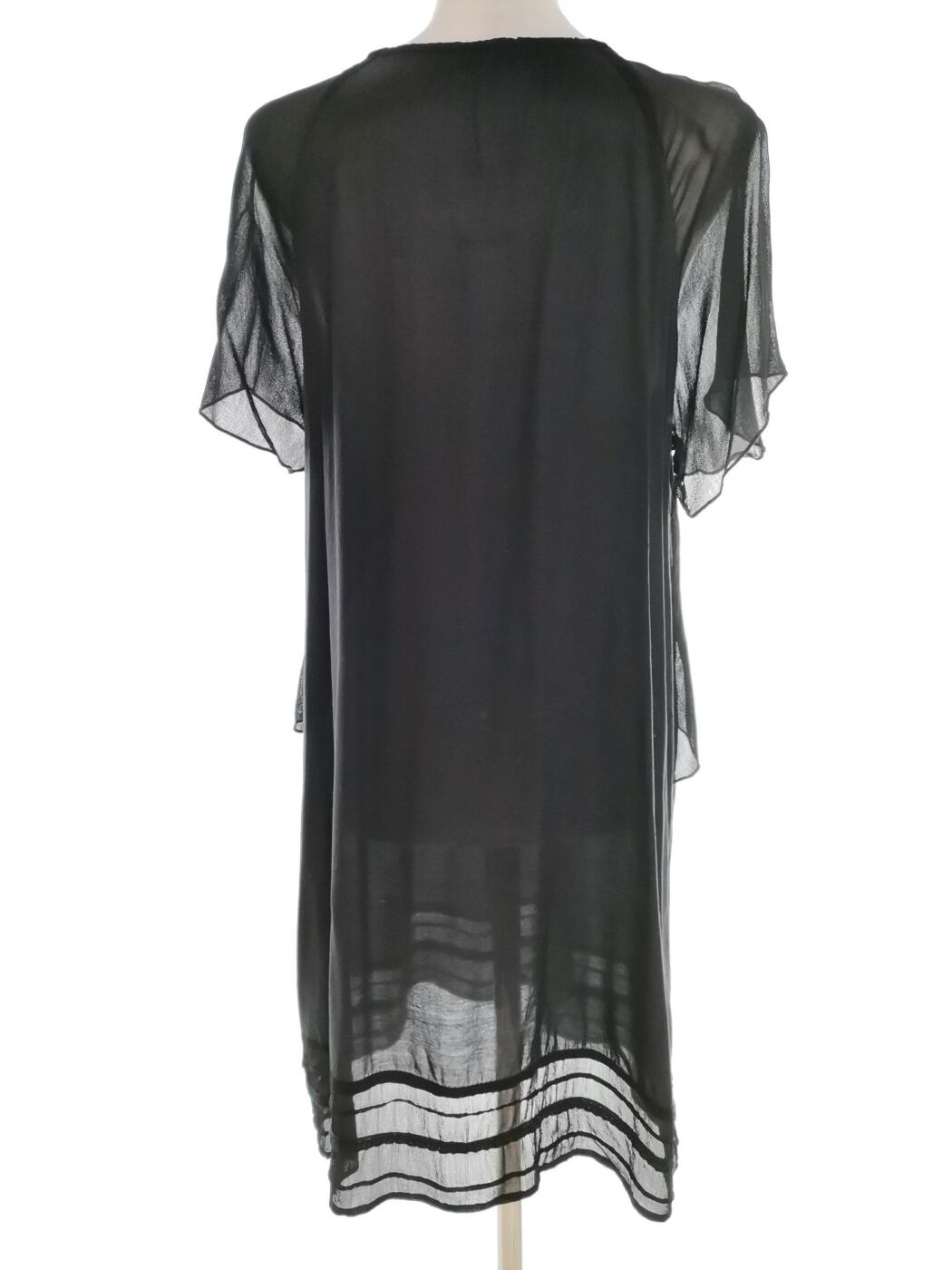Flash Woman Rozmiar 46/48 Kolor Czarny Okrągły dekolt Tunika Bluzka Krótki rękaw Materiał Wiskoza 100% Flash Woman Rozmiar 46/48 Kolor Czarny Okrągły dekolt Tunika Bluzka Krótki rękaw Materiał Wiskoza 100%